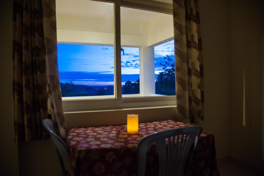 Vālpārai Petra Family Guest House חדר תמונה