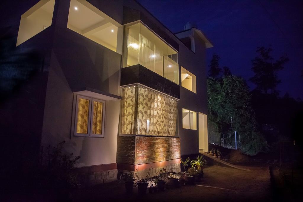 Vālpārai Petra Family Guest House מראה חיצוני תמונה